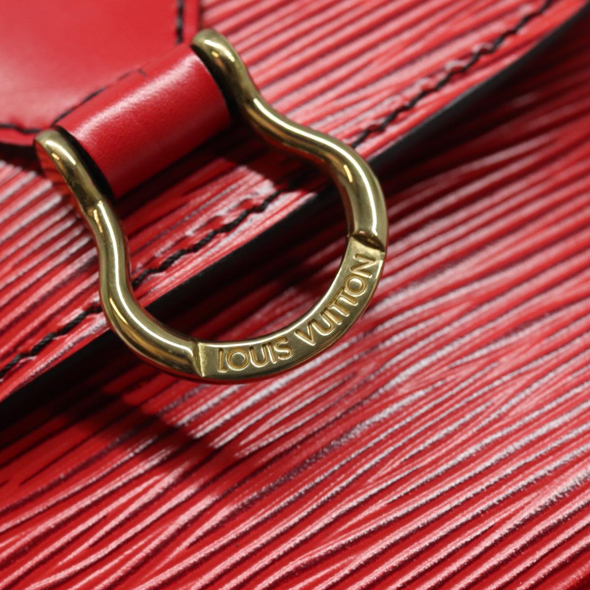 LOUIS VUITTON Epi Saint Cloud PM Shoulder Bag Red M52217 LV 82607
