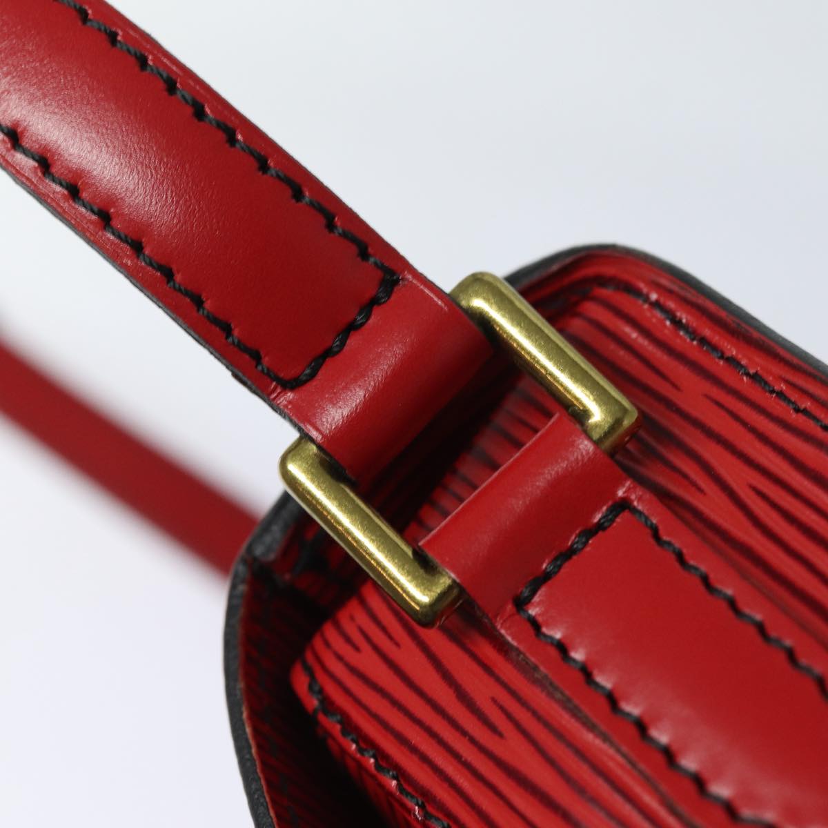 LOUIS VUITTON Epi Saint Cloud PM Shoulder Bag Red M52217 LV 82607