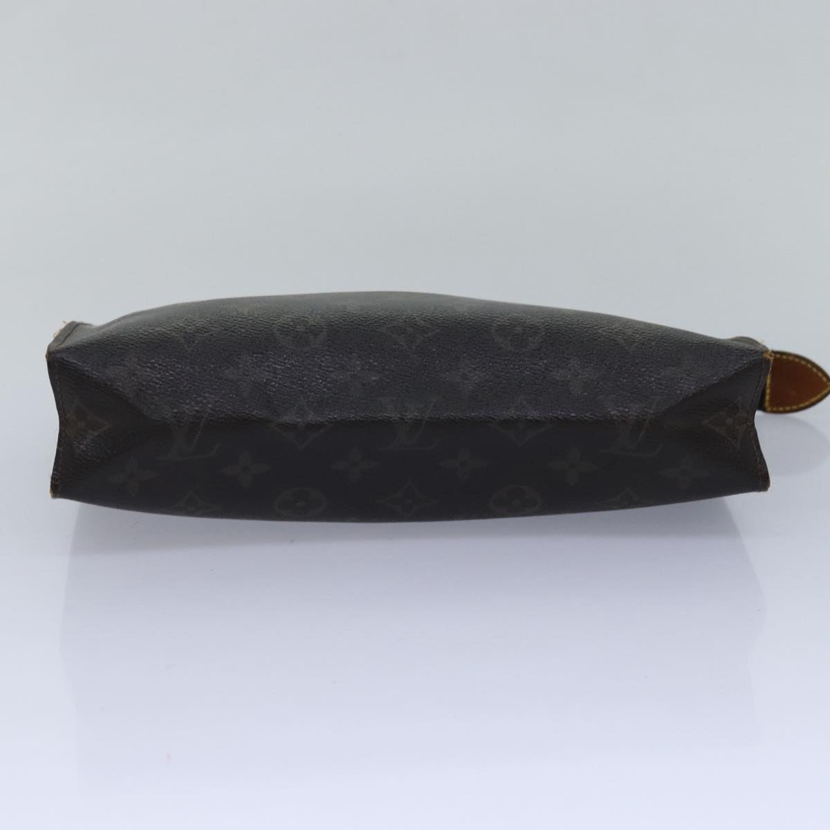 LOUIS VUITTON Monogram Poche Toilette 26 Pouch M47542 LV 82613