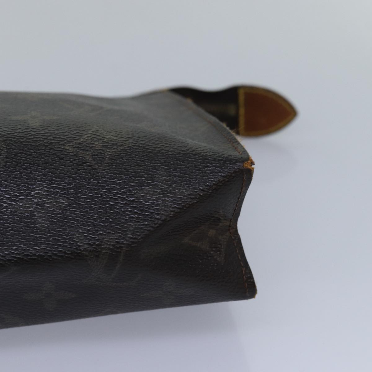 LOUIS VUITTON Monogram Poche Toilette 26 Pouch M47542 LV 82613