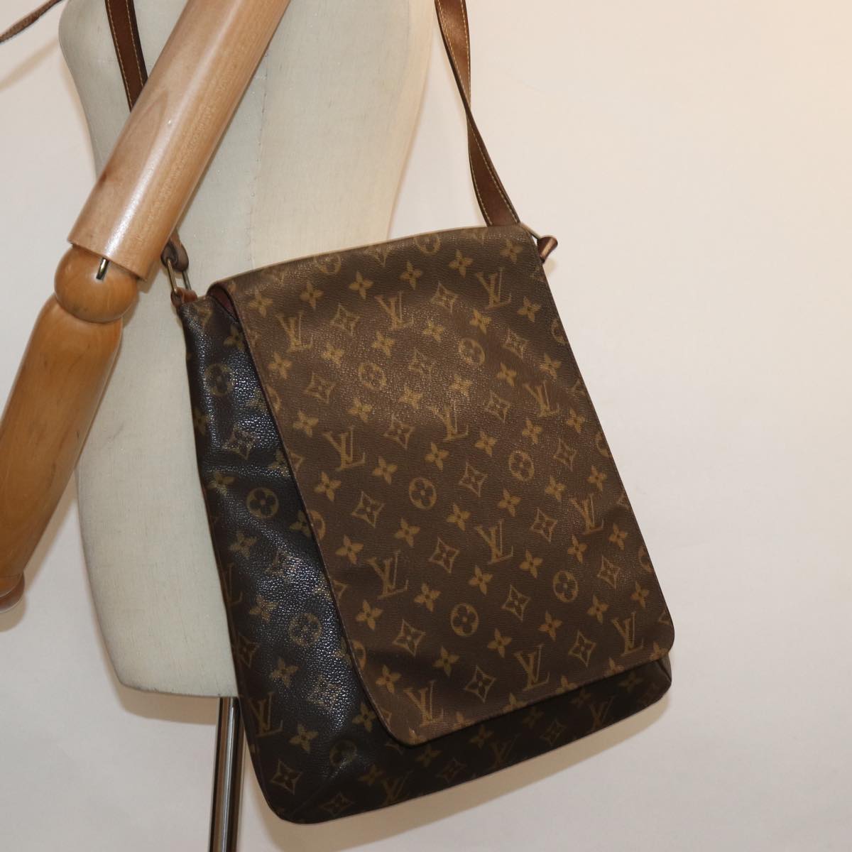 LOUIS VUITTON Monogram Musette Shoulder Bag M51256 LV 82679
