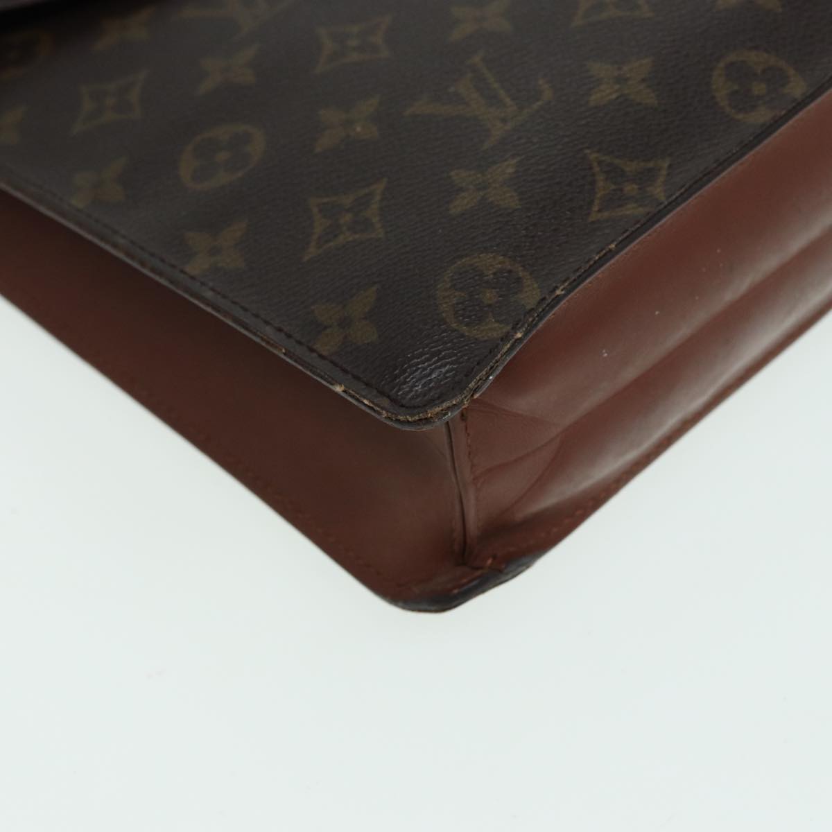 LOUIS VUITTON Monogram Porte Documents Bandouliere Bag M53338 LV 82682