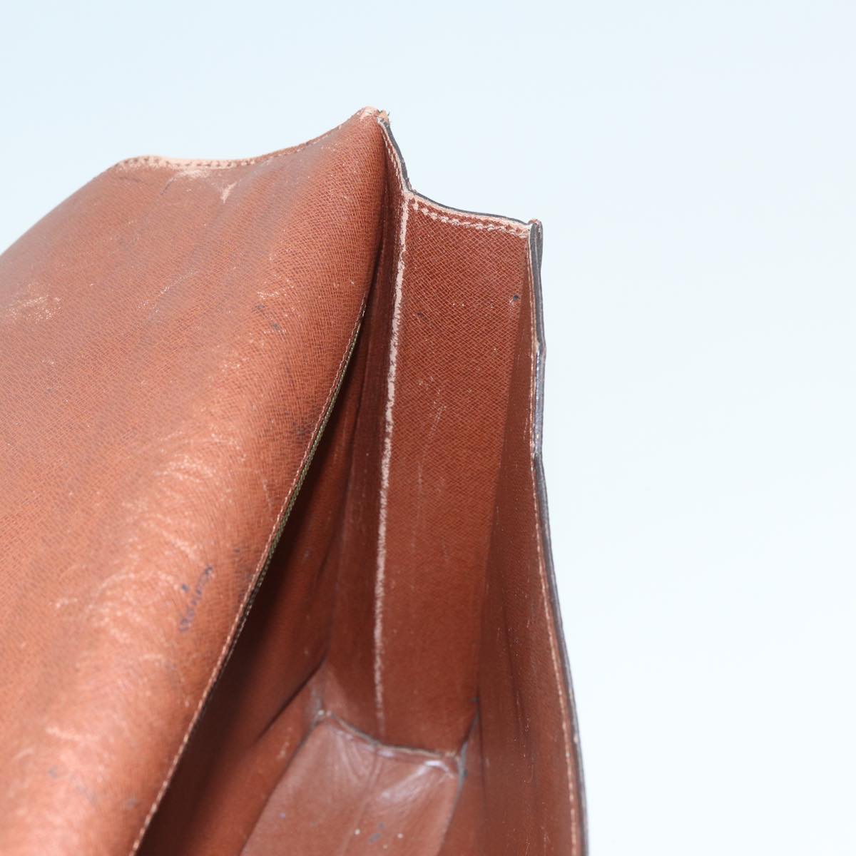 LOUIS VUITTON Monogram Porte Documents Bandouliere Bag M53338 LV 82682