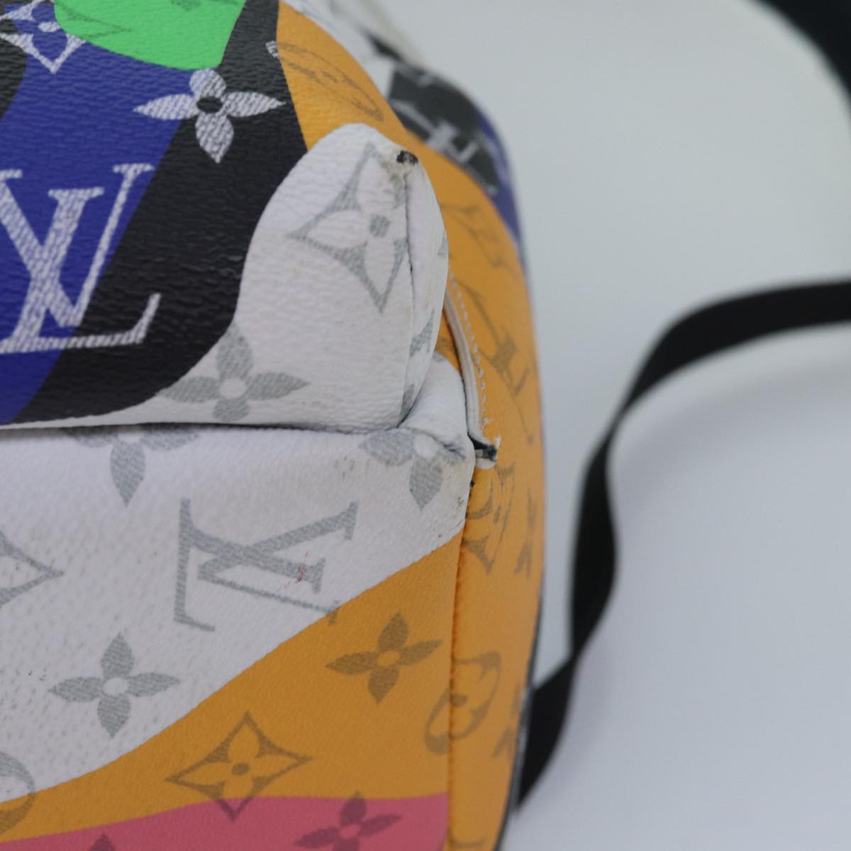 LOUIS VUITTON Monogram LV Portrait Discovery Backpack PM M46680 LV 82747A