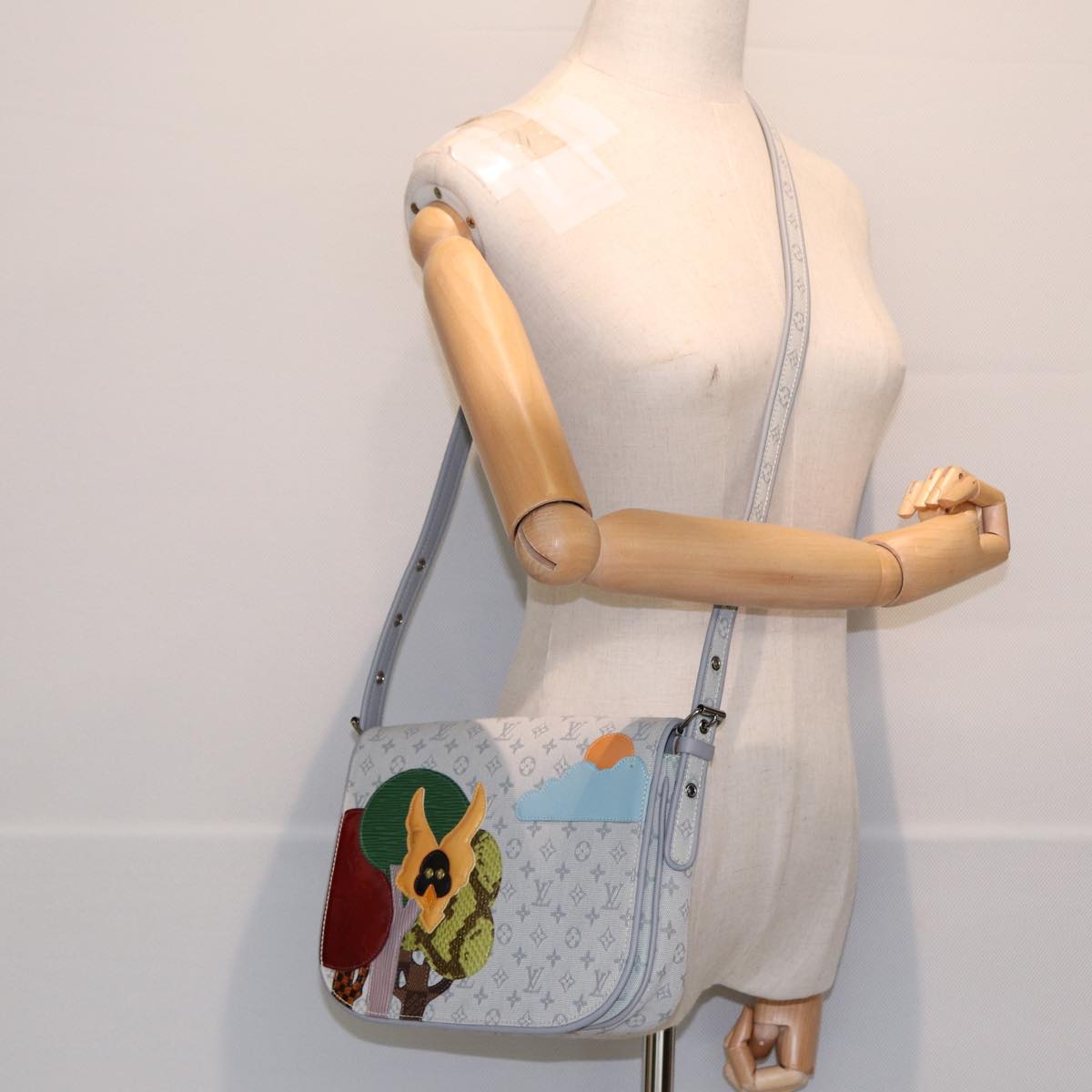 LOUIS VUITTON Monogram Mini Musette Comte De Fe Shoulder Bag M92279 82759