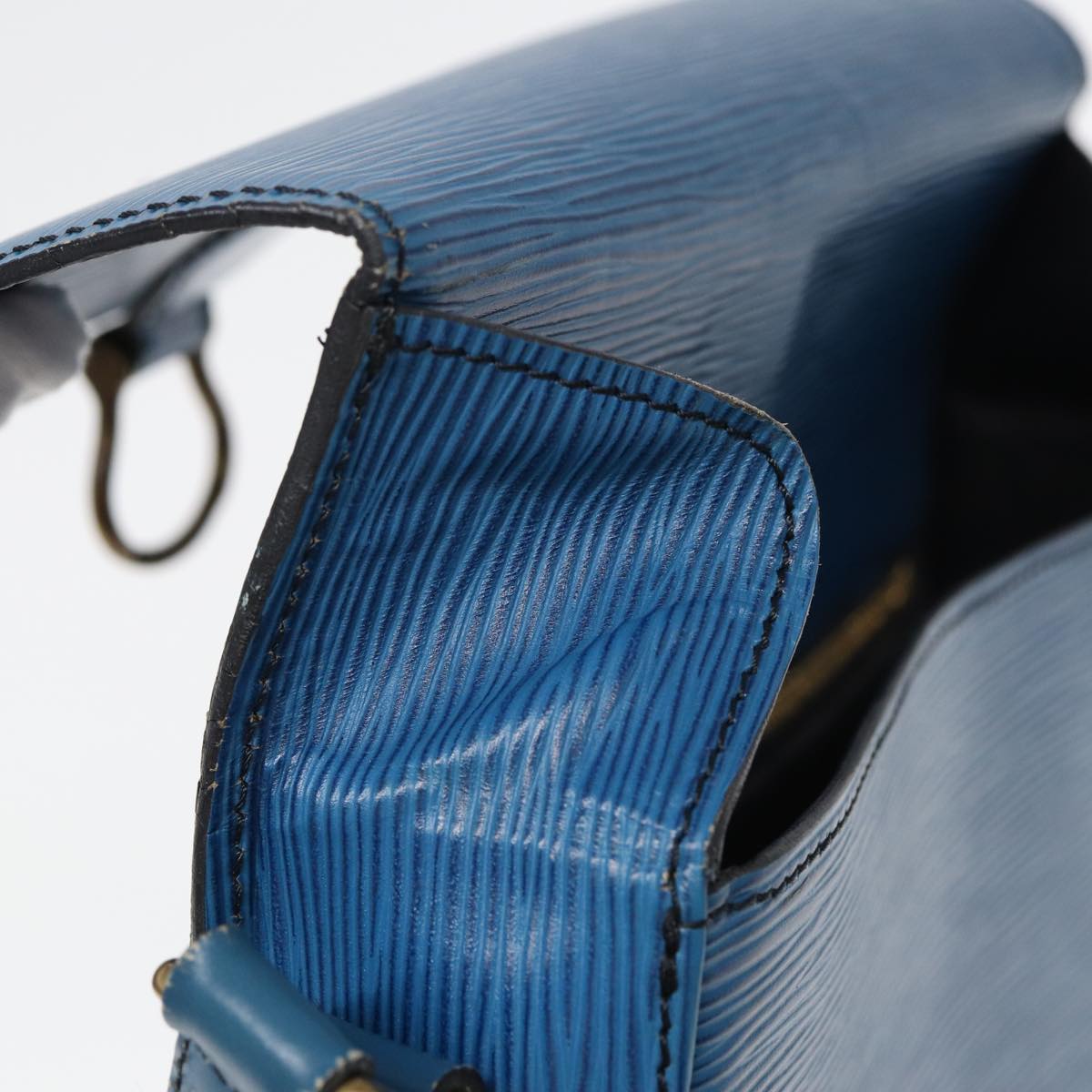 LOUIS VUITTON Epi Saint Cloud GM Shoulder Bag Toledo Blue M52195 LV 82761