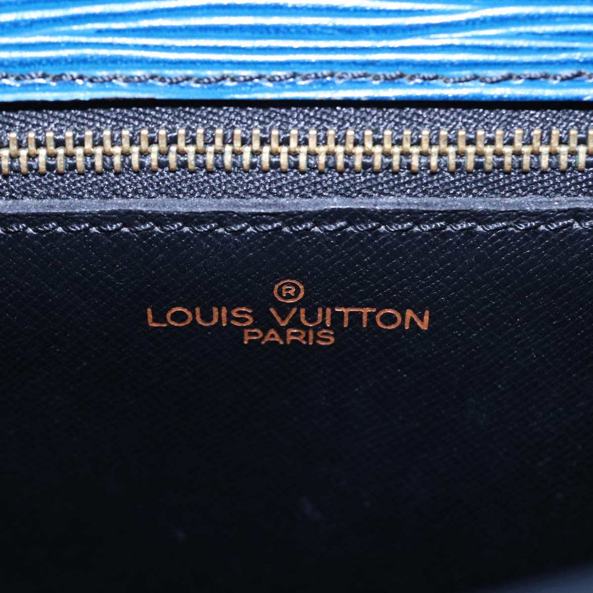LOUIS VUITTON Epi Saint Cloud GM Shoulder Bag Toledo Blue M52195 LV 82761