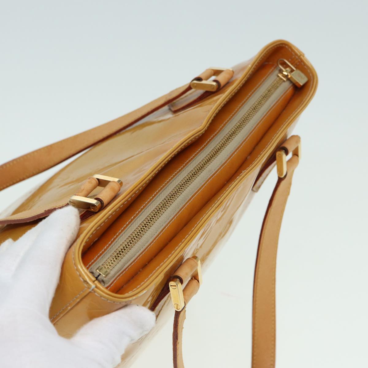 LOUIS VUITTON Monogram Vernis Houston Hand Bag Beige M91004 LV 82767