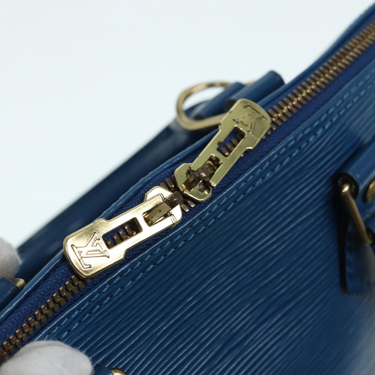 LOUIS VUITTON Epi Alma Hand Bag Toledo Blue M52145 LV 82778