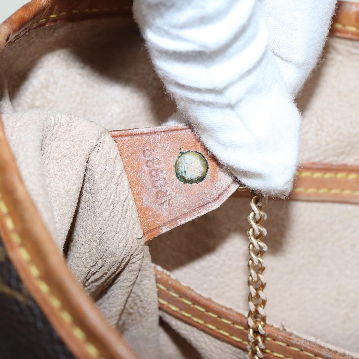 LOUIS VUITTON Monogram Bucket GM Shoulder Bag M42236 LV 82790