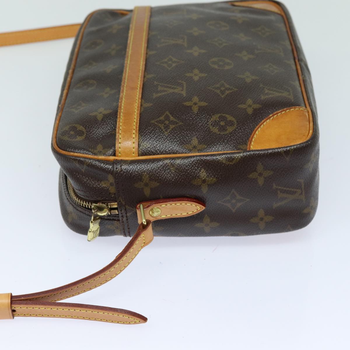 LOUIS VUITTON Monogram Trocadero 30 Shoulder Bag M51272 LV 82838