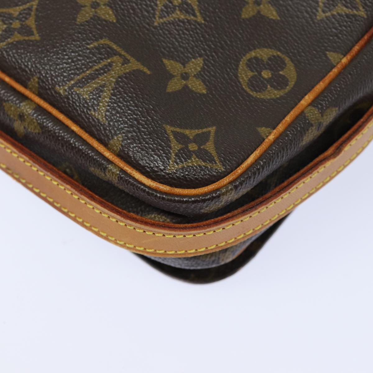 LOUIS VUITTON Monogram Saint Germain Shoulder Bag M51207 LV 82842