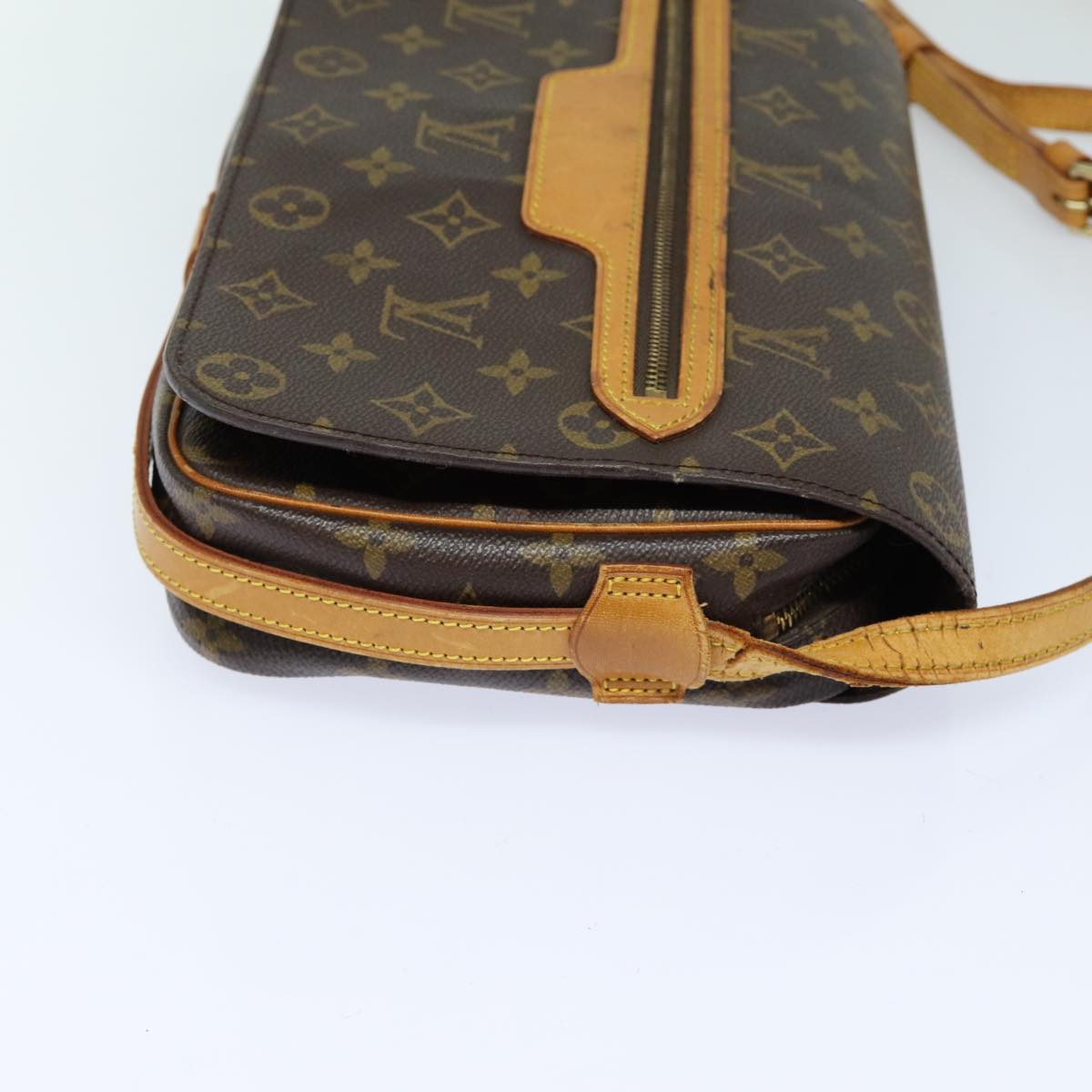 LOUIS VUITTON Monogram Saint Germain Shoulder Bag M51207 LV 82842