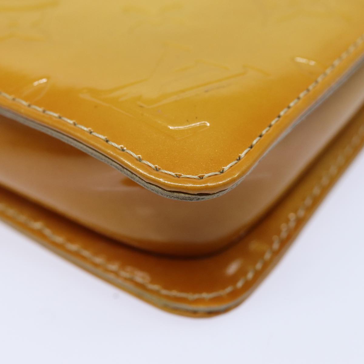 LOUIS VUITTON Monogram Vernis Lexington Accessory Pouch Beige M91010 82854