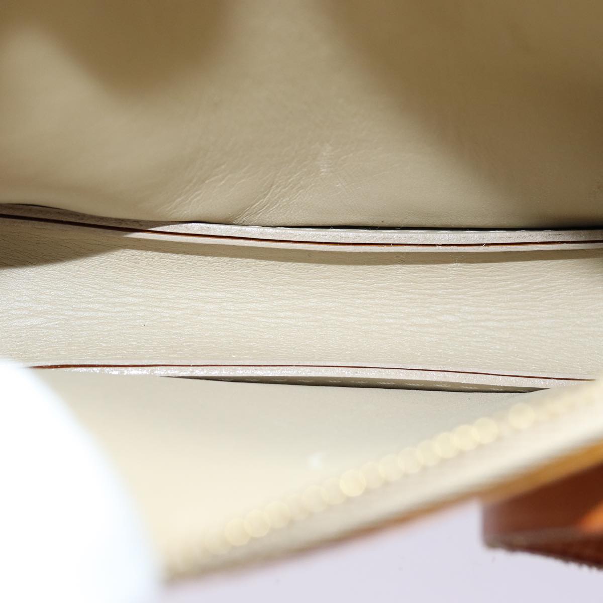 LOUIS VUITTON Monogram Vernis Lexington Accessory Pouch Beige M91010 82854