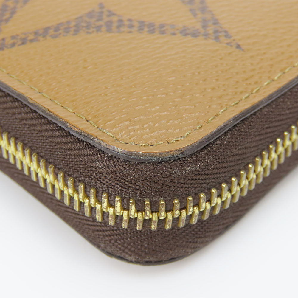 Louis Vuitton Zippy Wallet Monogram Giant Reverse