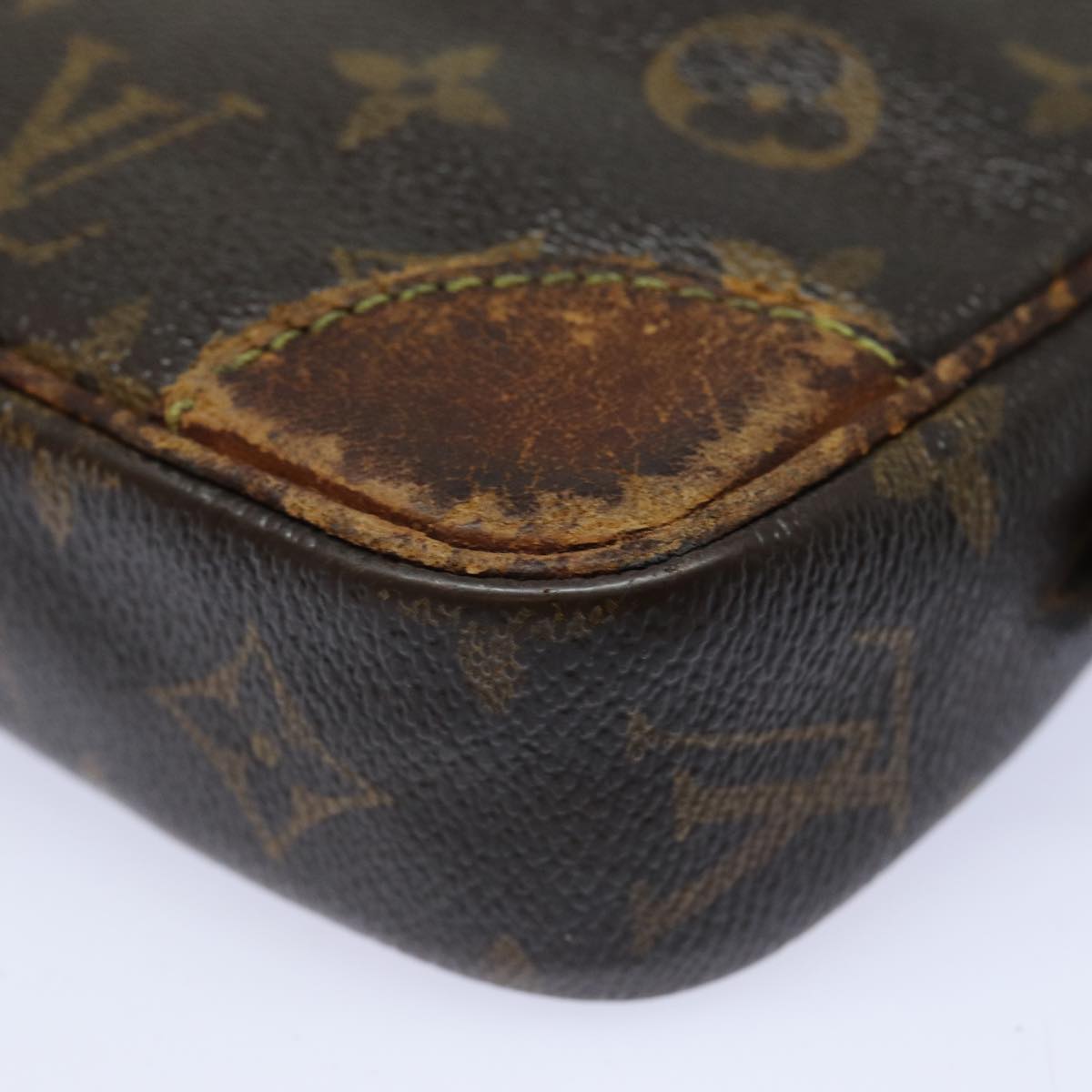 LOUIS VUITTON Monogram Marly Dragonne PM Clutch Bag M51827 LV 82903