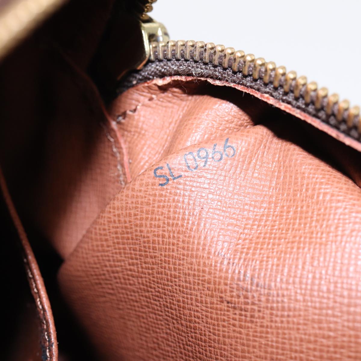 LOUIS VUITTON Monogram Compiegne 28 Clutch Bag M51845 LV 82921