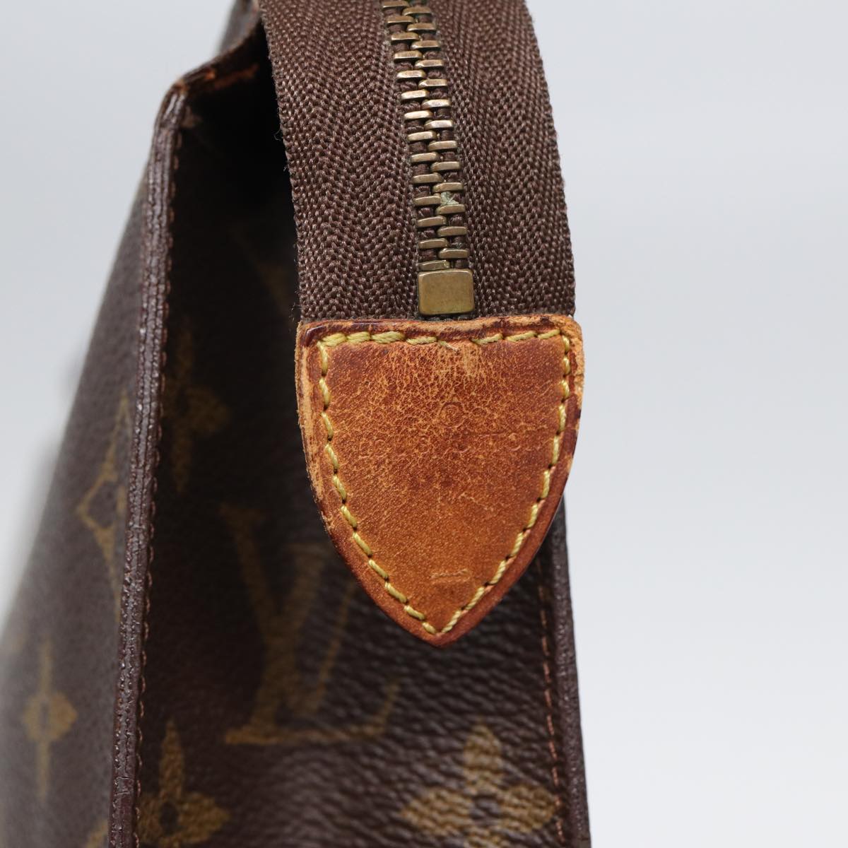 LOUIS VUITTON Monogram Poche Toilette 26 Pouch M47542 LV 82952