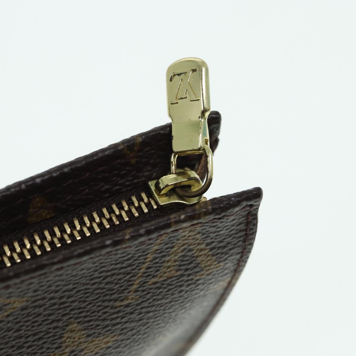 LOUIS VUITTON Monogram Bucket GM Pouch Accessory Pouch LV 82968