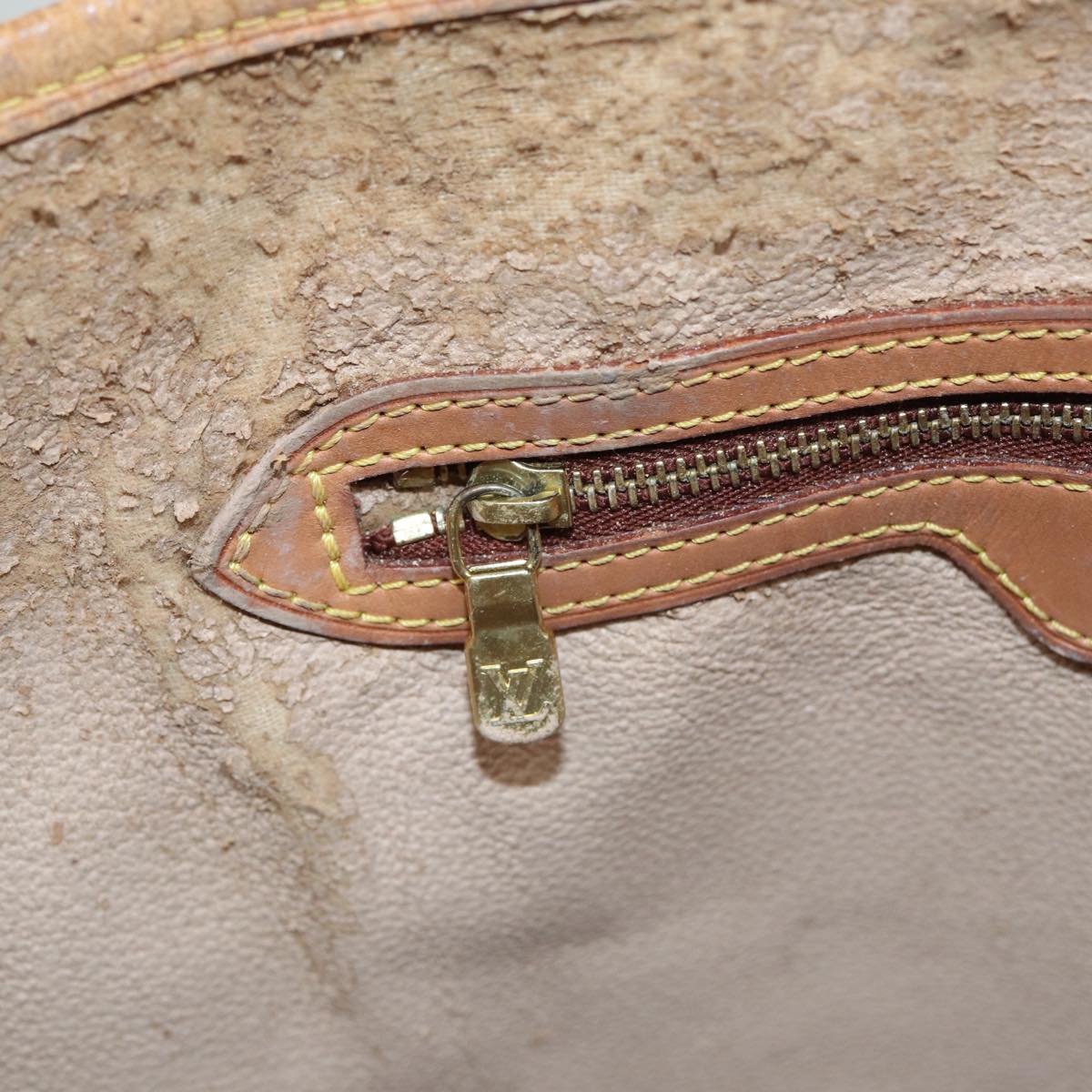 LOUIS VUITTON Monogram Bucket GM Shoulder Bag M42236 LV 82970