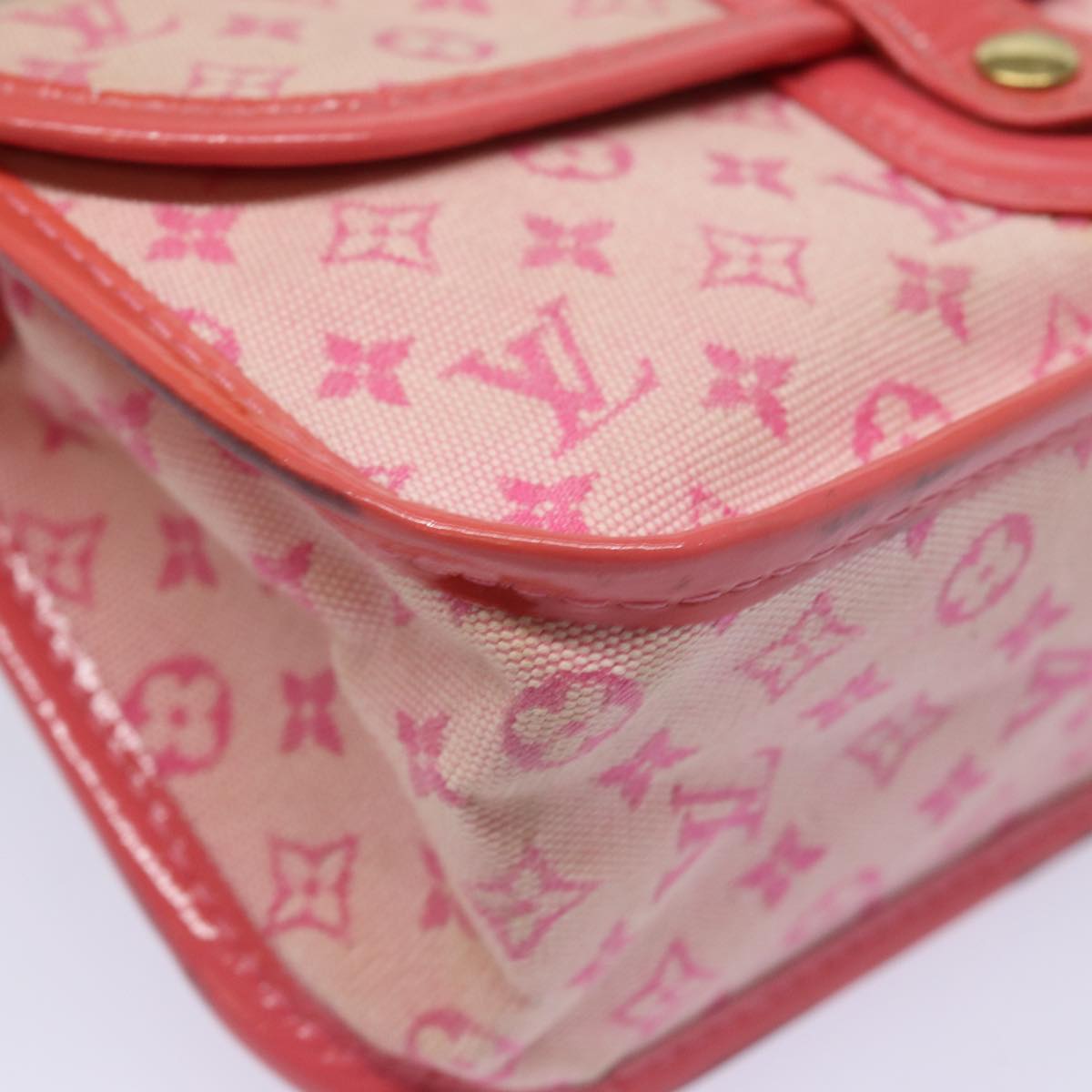 LOUIS VUITTON Monogram Mini Trousse Marie Kate Strawberry M92934 LV 82989