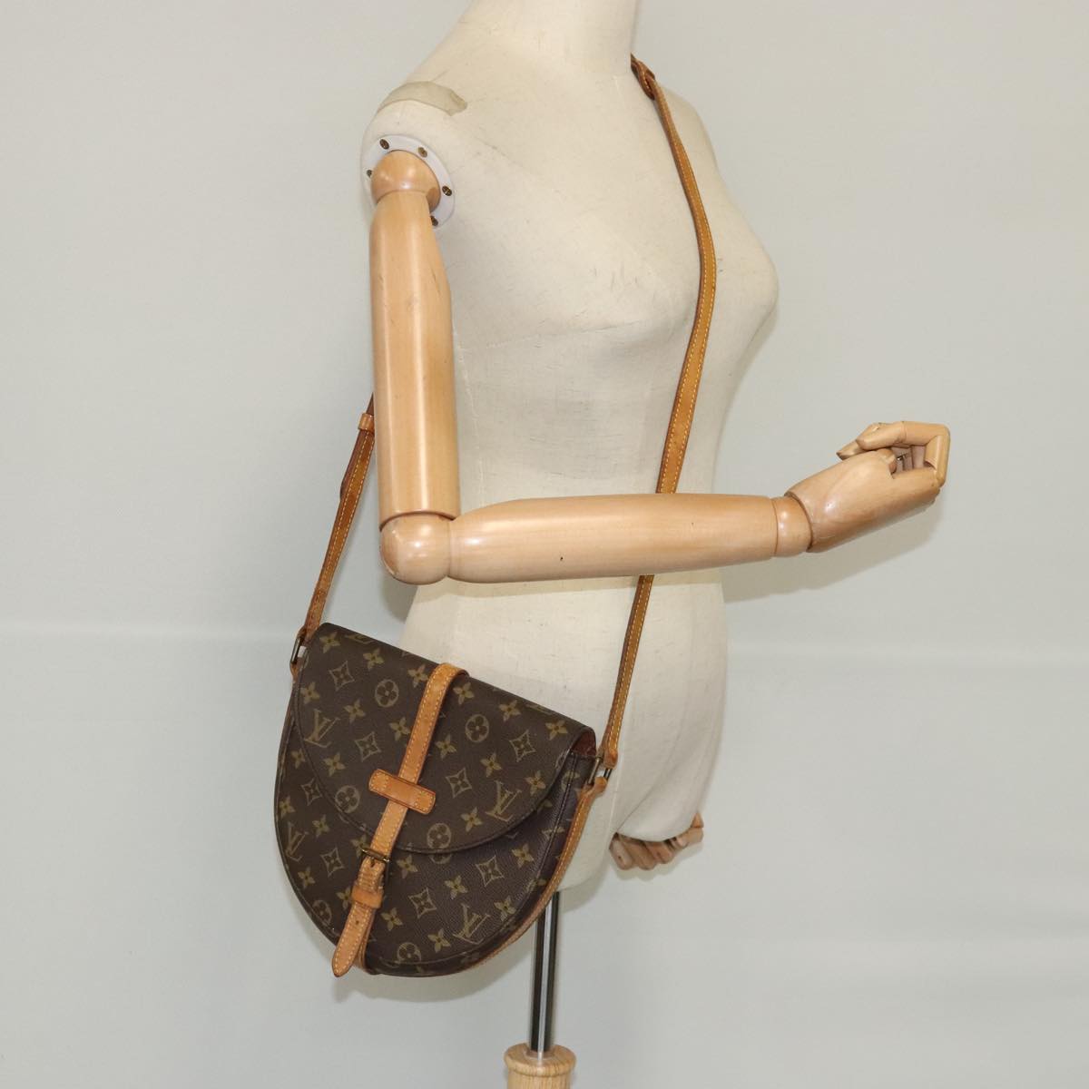 LOUIS VUITTON Monogram Chantilly MM Shoulder Bag M51233 LV 83006