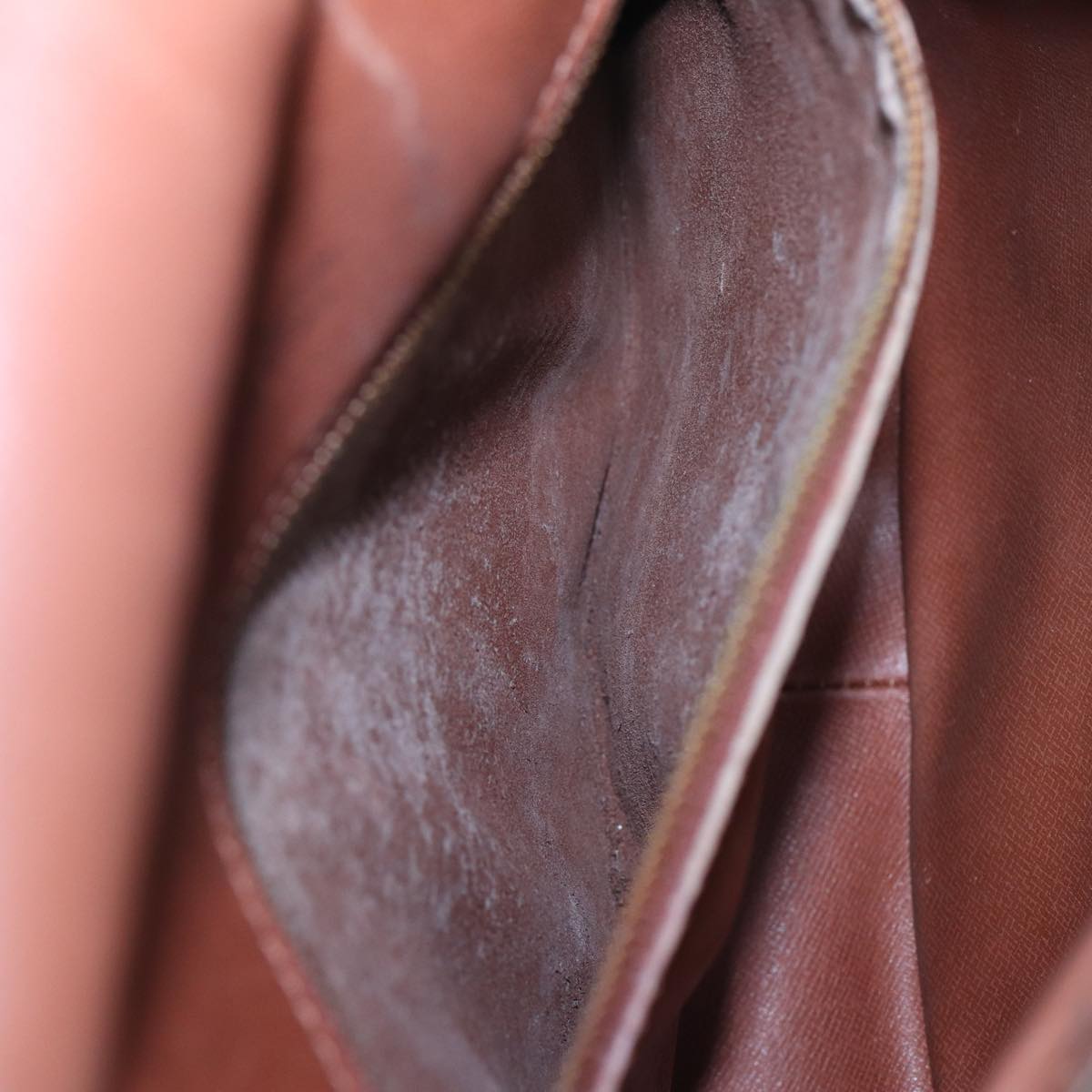 LOUIS VUITTON Monogram Saint Cloud GM Shoulder Bag M51242 LV 83010