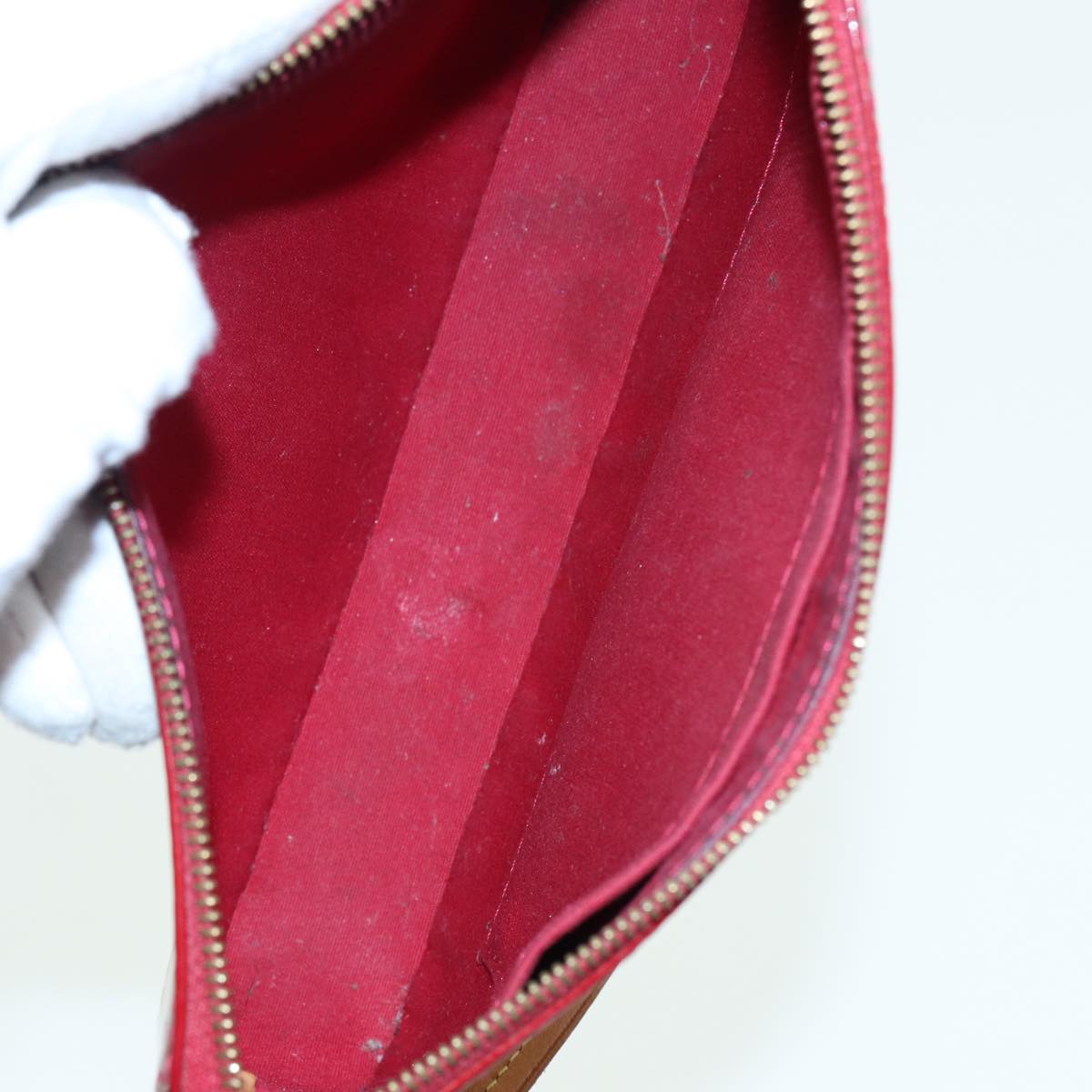 LOUIS VUITTON Vernis Pochette Accessoires Pouch Pomme D'amour M91577 83014