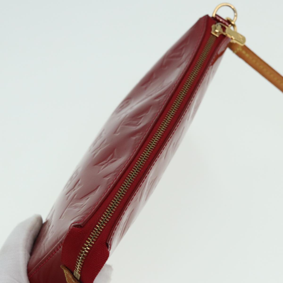 LOUIS VUITTON Vernis Pochette Accessoires Pouch Pomme D'amour M91577 83014
