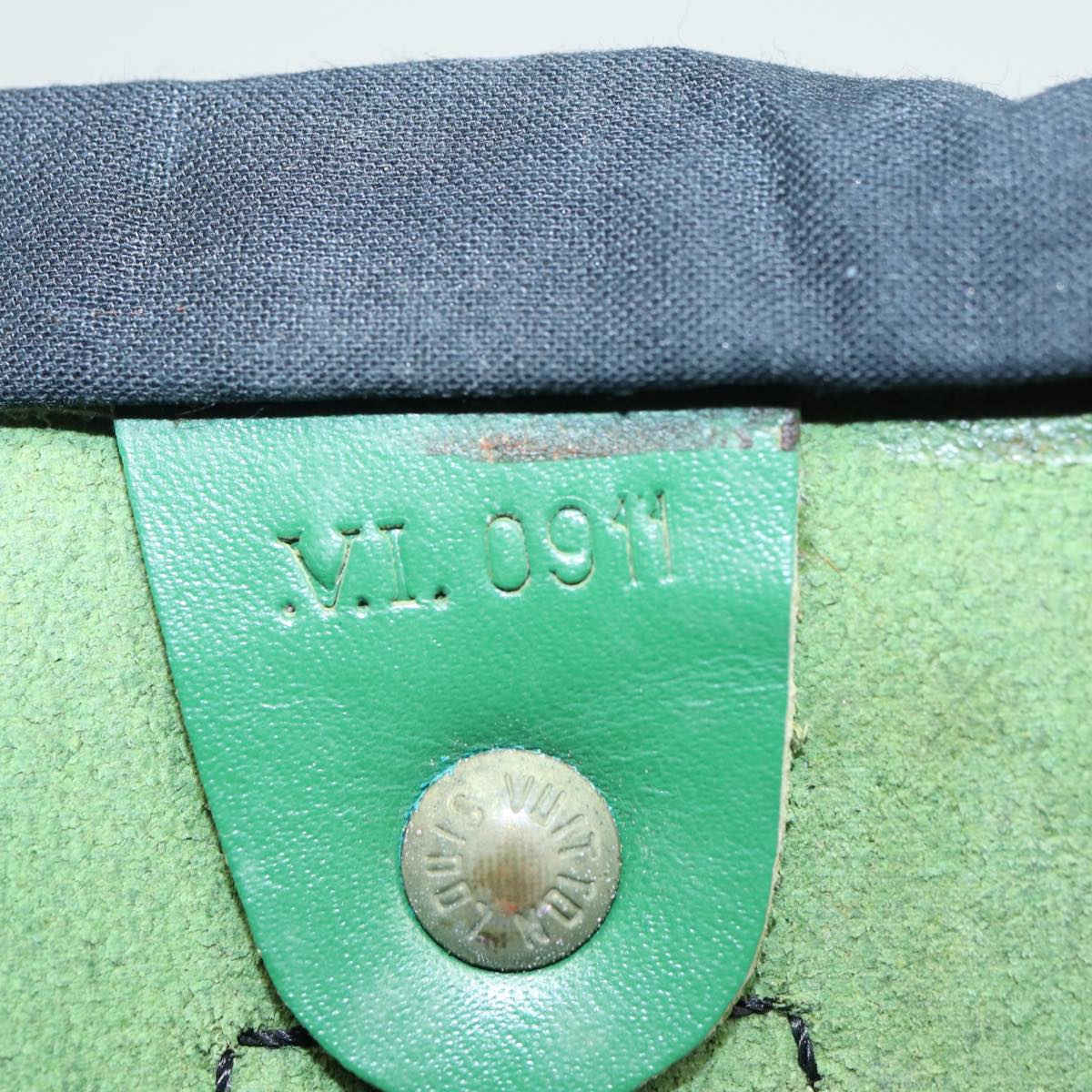 LOUIS VUITTON Epi Speedy 35 Hand Bag Borneo Green M42994 LV 83023