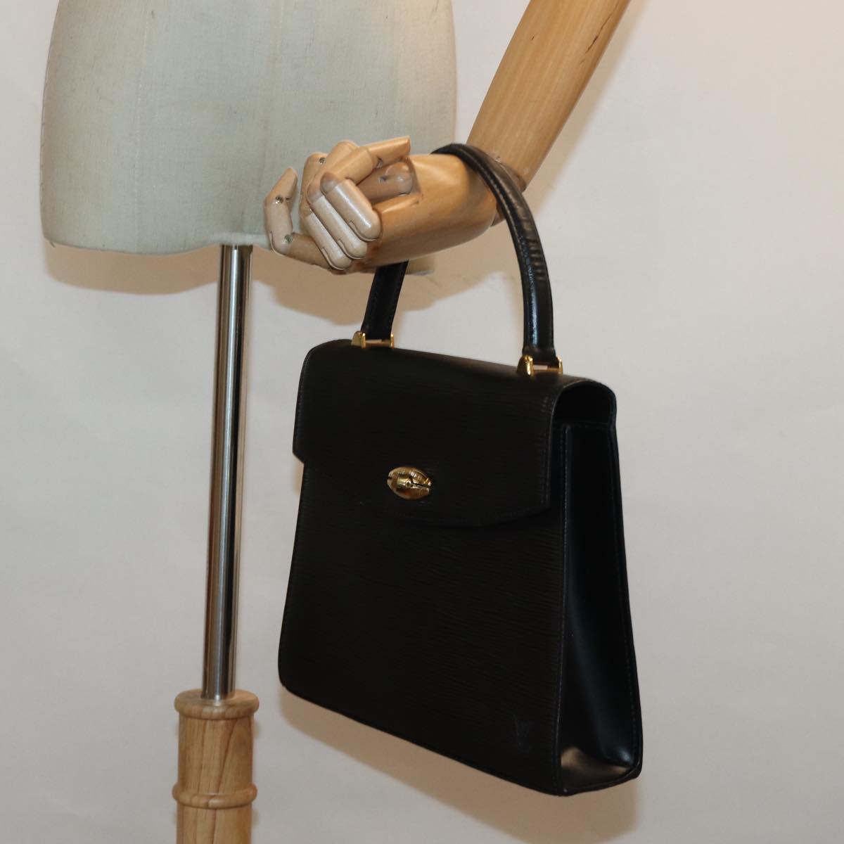 LOUIS VUITTON Epi Malesherbes Hand Bag Black M52372 LV 83032