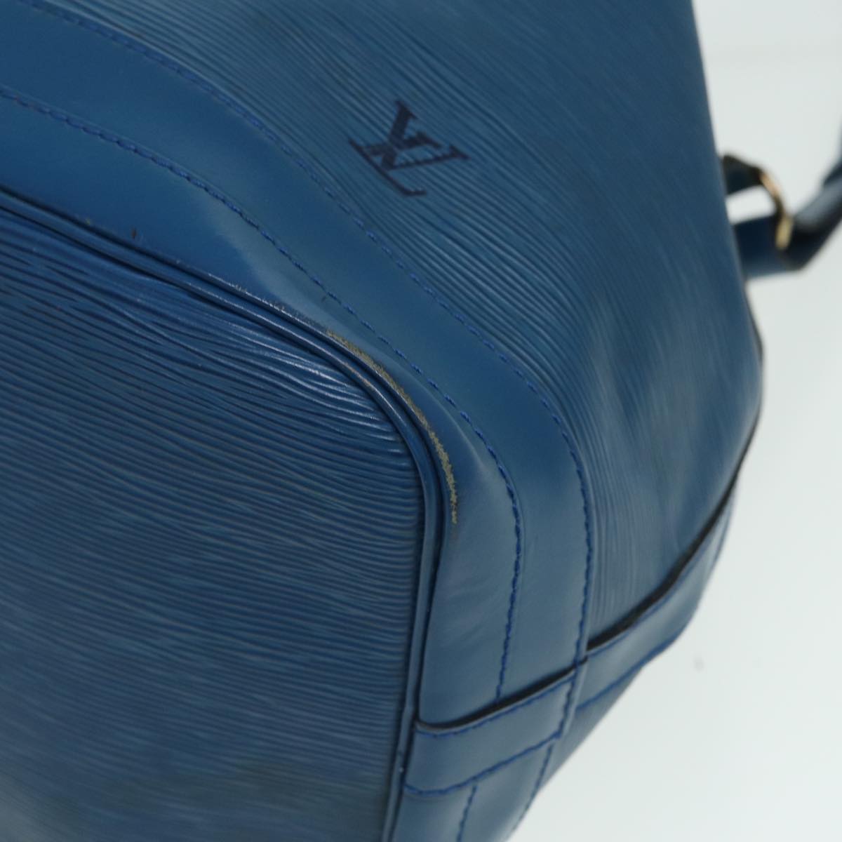 LOUIS VUITTON Epi Noe Shoulder Bag Toledo Blue M44005 LV 83034