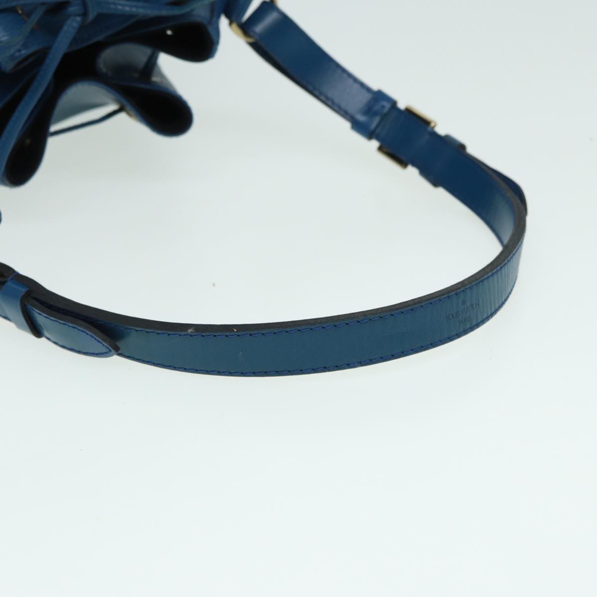 LOUIS VUITTON Epi Noe Shoulder Bag Toledo Blue M44005 LV 83034