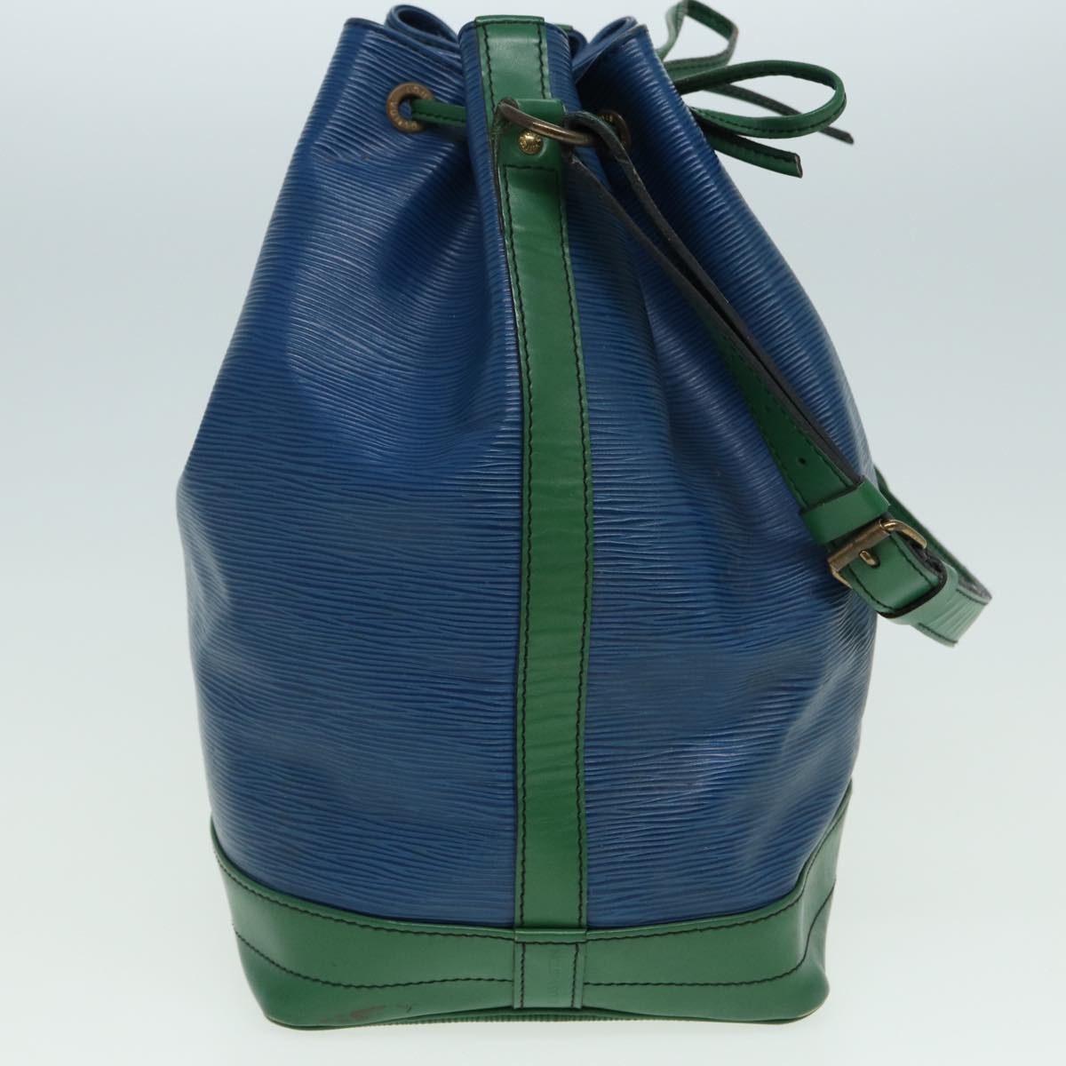 LOUIS VUITTON Epi Noe Shoulder Bag Bicolor color Green Blue M44044 LV 83035