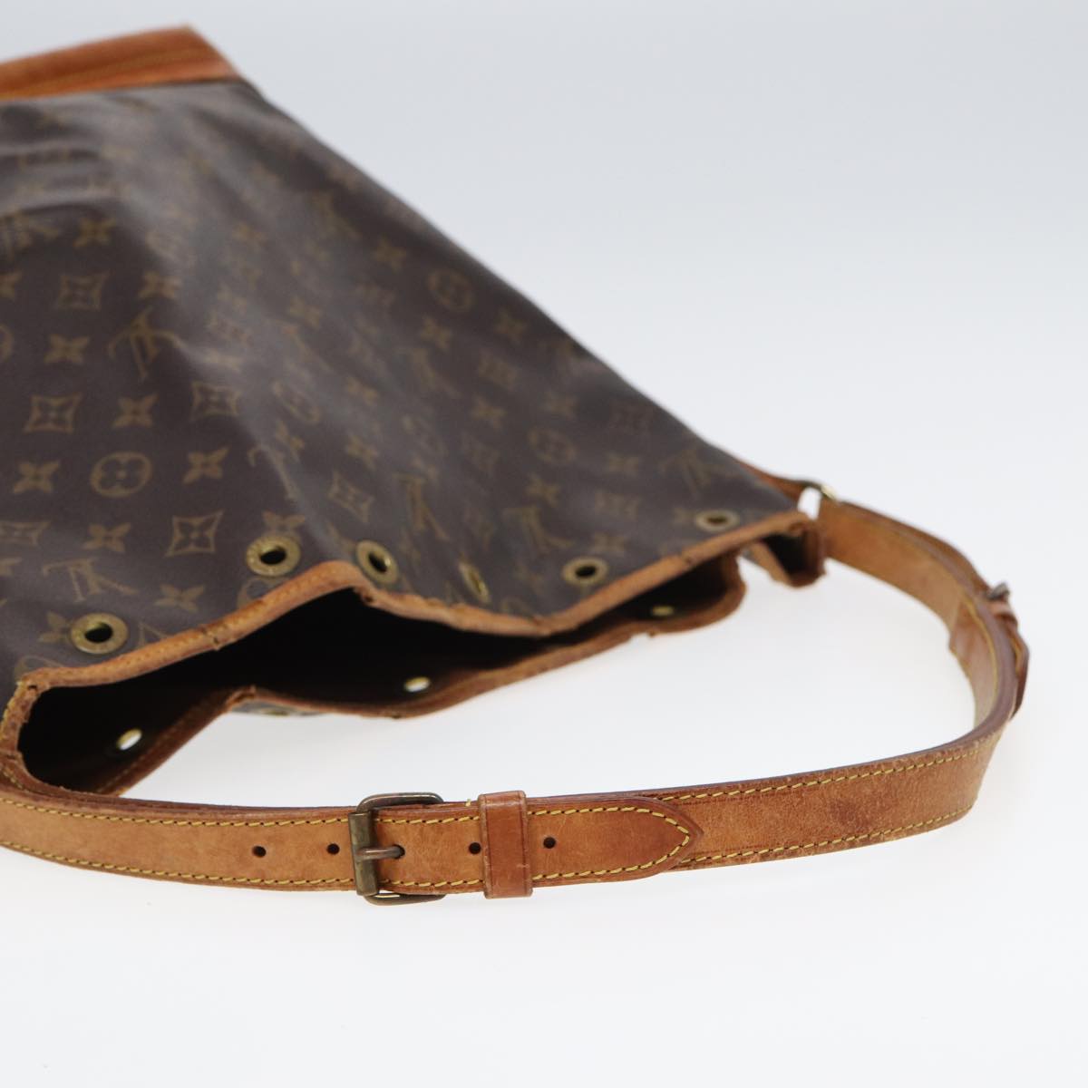 LOUIS VUITTON Monogram Noe Shoulder Bag M42224 LV 83044