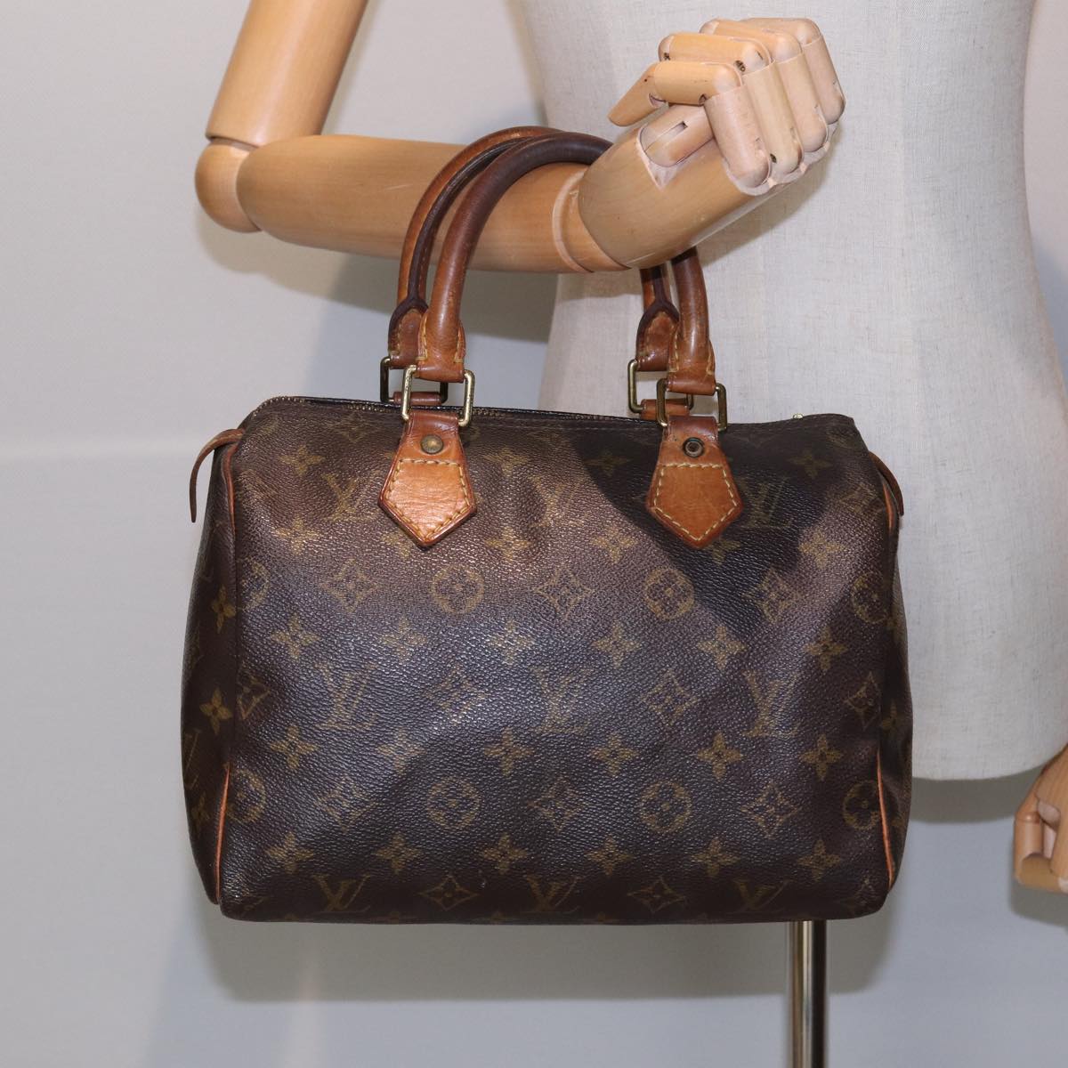 LOUIS VUITTON Monogram Speedy 25 Hand Bag M41528 LV 83076