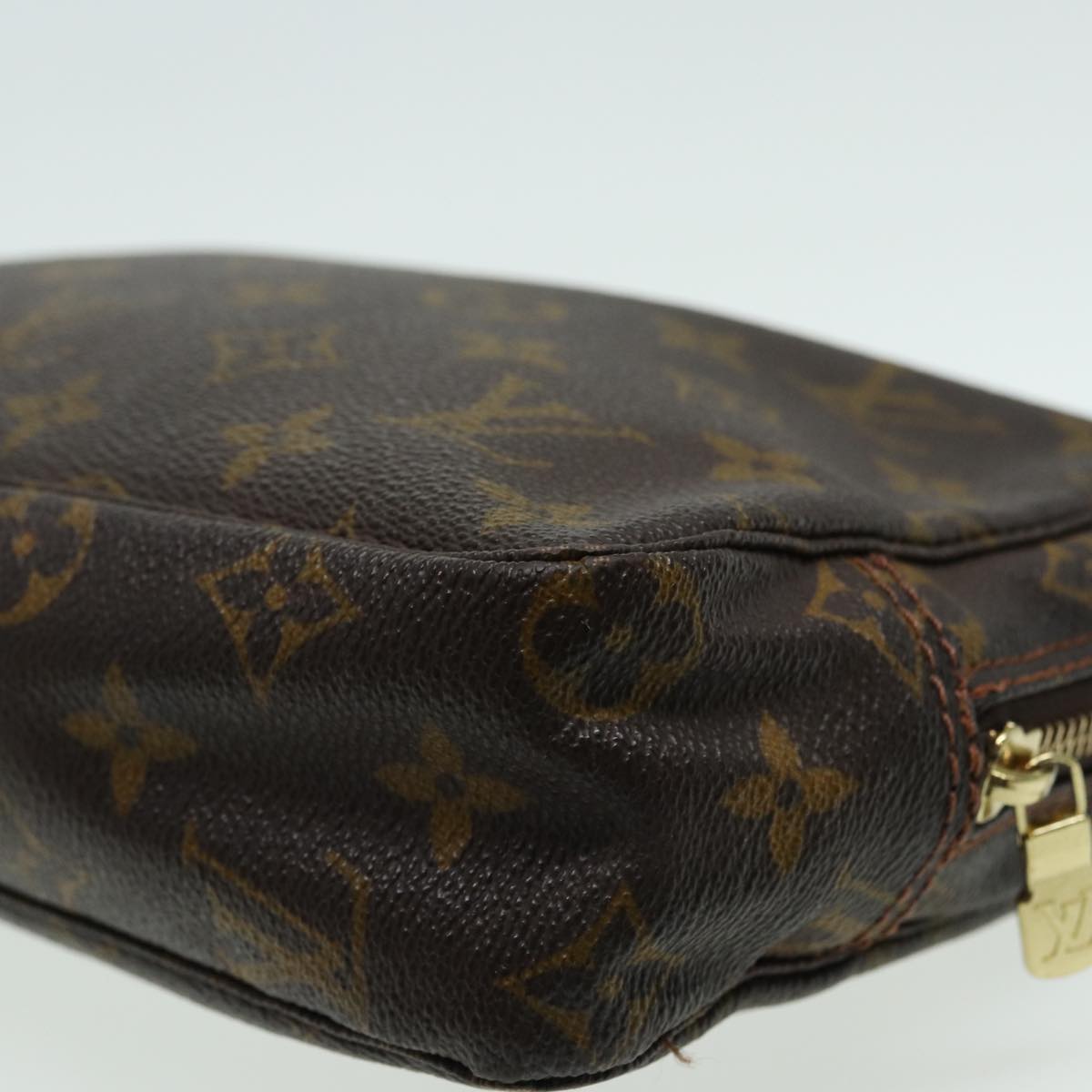 LOUIS VUITTON Monogram Trousse Toilette 23 Clutch Bag M47524 LV 83085
