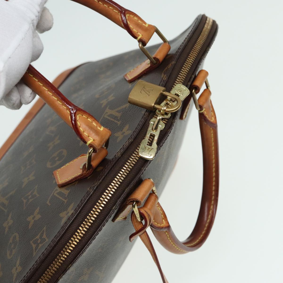 LOUIS VUITTON Monogram Alma MM Hand Bag M40878 LV 83099