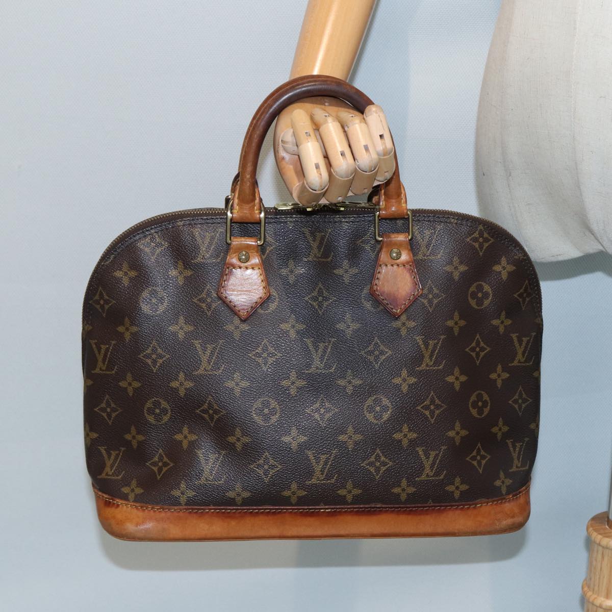 LOUIS VUITTON Monogram Alma Hand Bag M51130 LV 83100