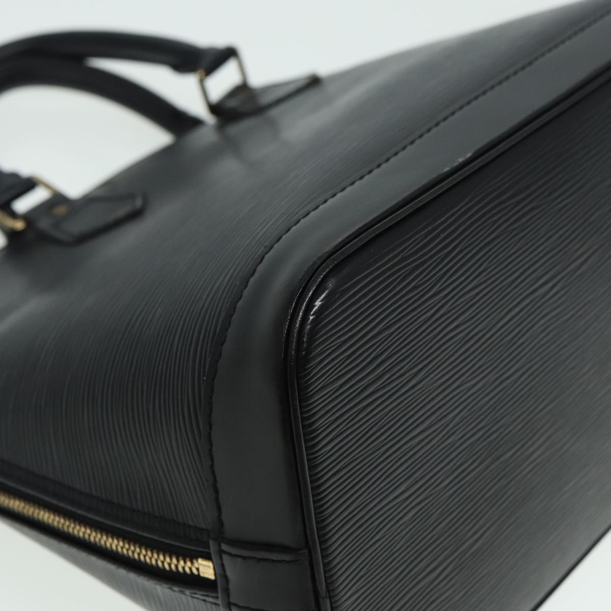 LOUIS VUITTON Epi Alma Hand Bag Black M52142 LV 83125