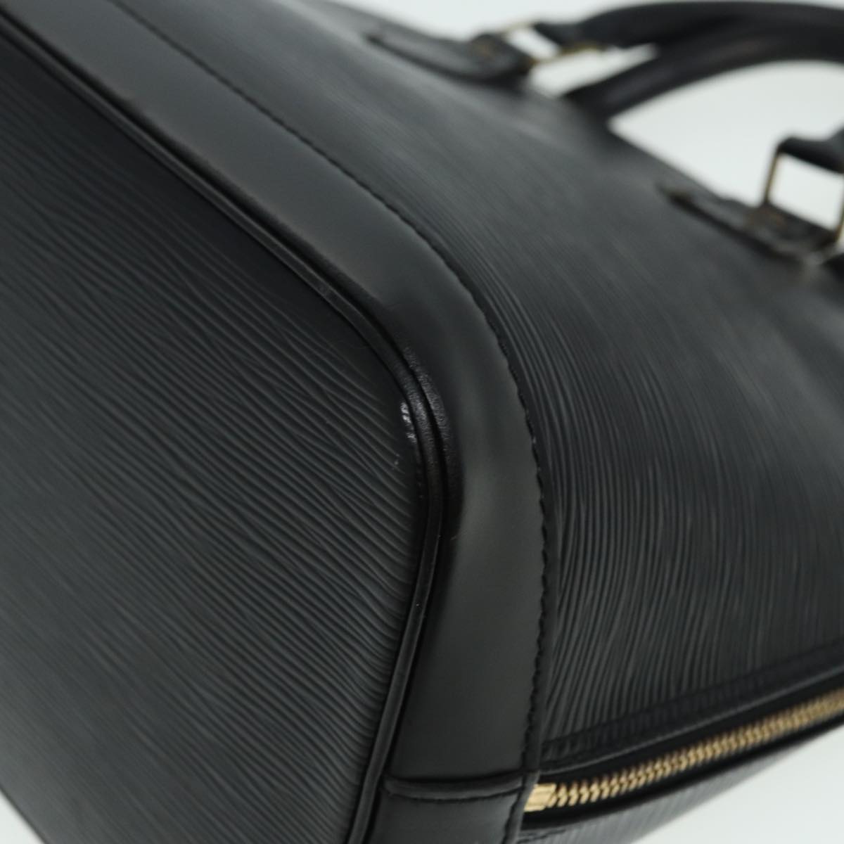 LOUIS VUITTON Epi Alma Hand Bag Black M52142 LV 83125