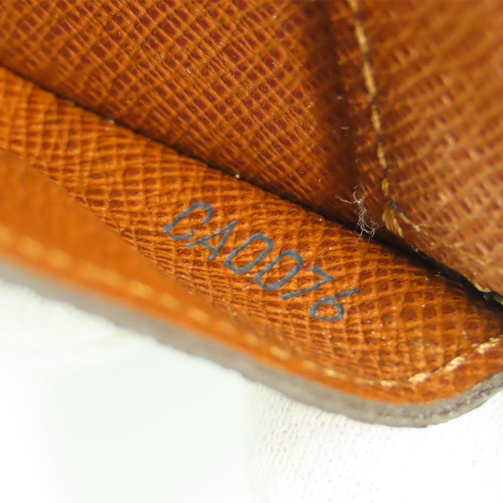 Louis Vuitton Monogram Coin Case M60025