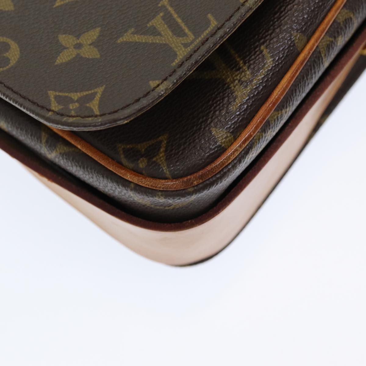 LOUIS VUITTON Monogram Cartouchiere GM Shoulder Bag M51252 LV 83244
