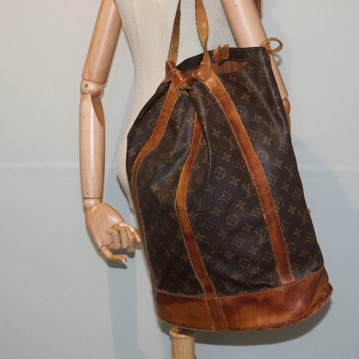 LOUIS VUITTON Monogram Randonnee GM Shoulder Bag M42244 LV 83305