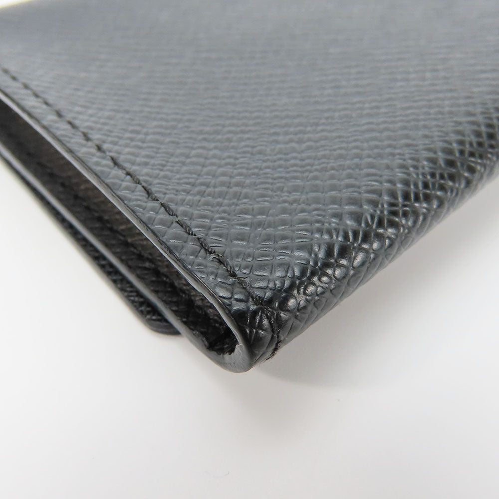 Louis Vuitton Taiga Card Case M30922