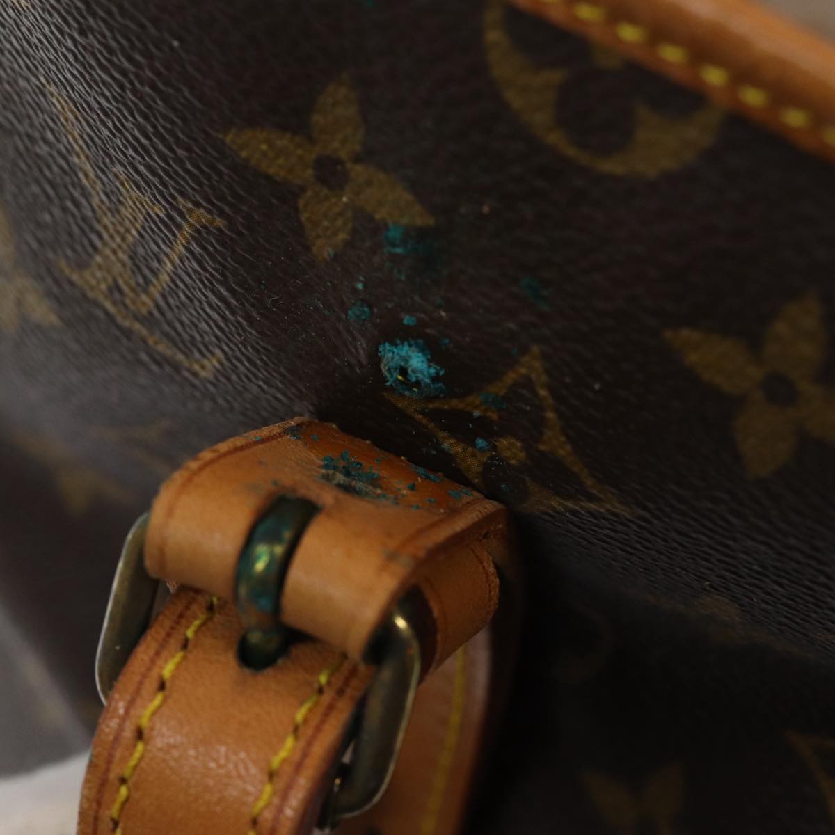 LOUIS VUITTON Monogram Bucket GM Shoulder Bag Vintage M42236 LV 83544