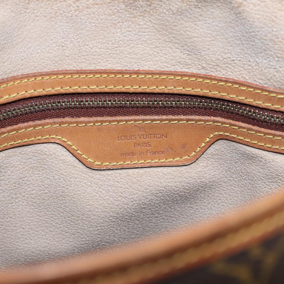 LOUIS VUITTON Monogram Bucket GM Shoulder Bag M42236 LV 83547