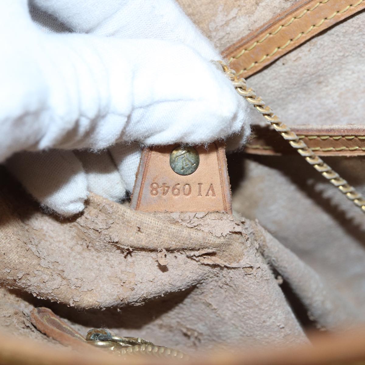 LOUIS VUITTON Monogram Bucket GM Shoulder Bag M42236 LV 83549