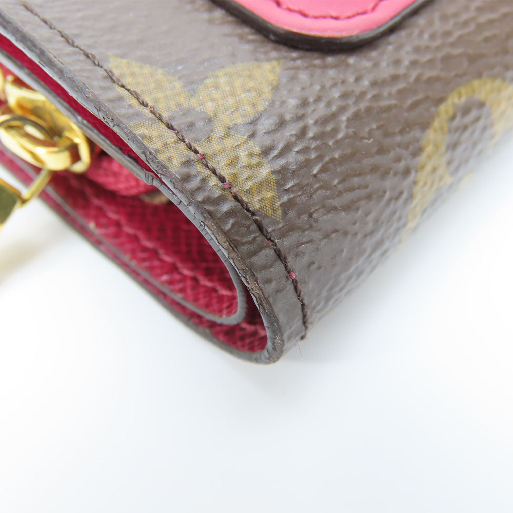 Louis Vuitton Monogram Bifold Wallet M69433